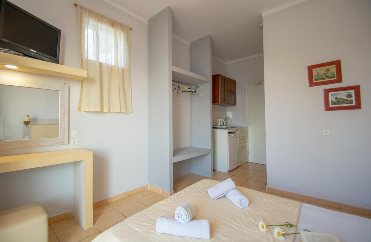 Agoulos Beach Hotel Argassi Eksteriør billede