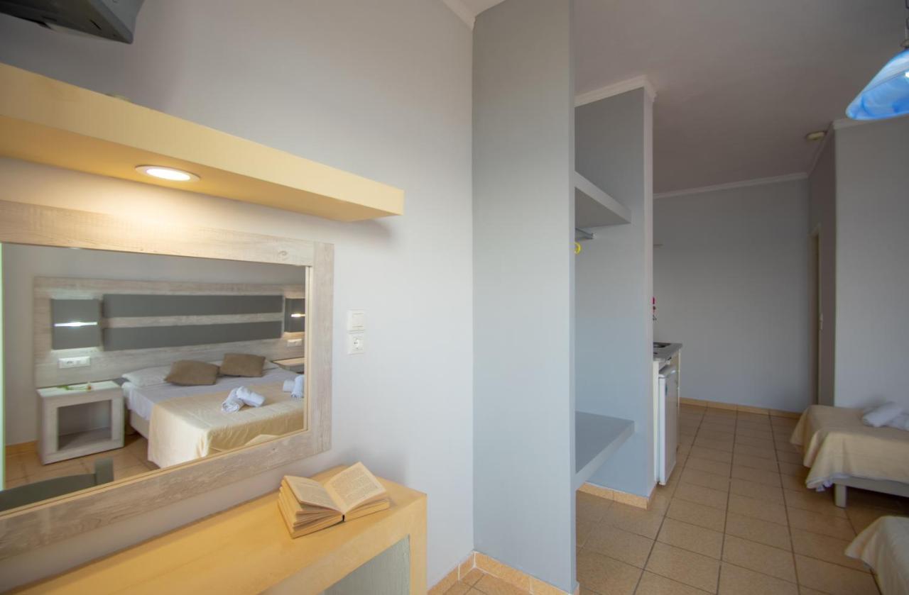 Agoulos Beach Hotel Argassi Eksteriør billede