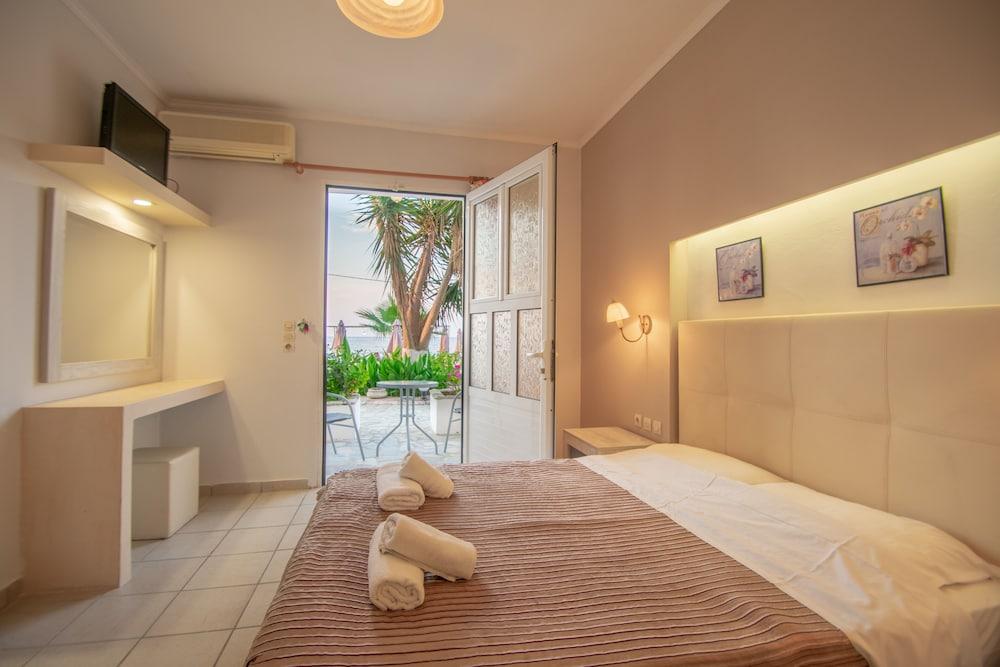 Agoulos Beach Hotel Argassi Eksteriør billede