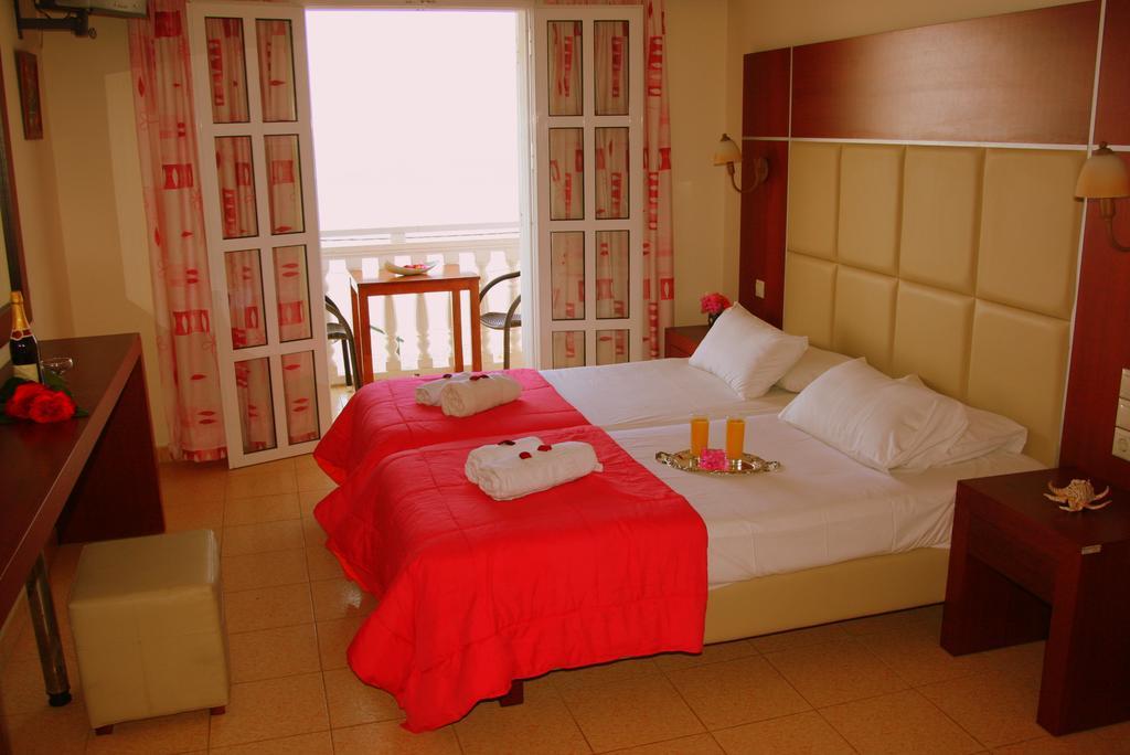 Agoulos Beach Hotel Argassi Eksteriør billede